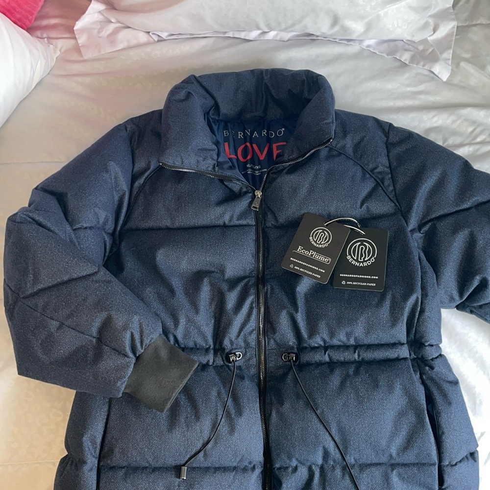 Bernardo Navy Blue Puffer Jacket, Ecoplume fill